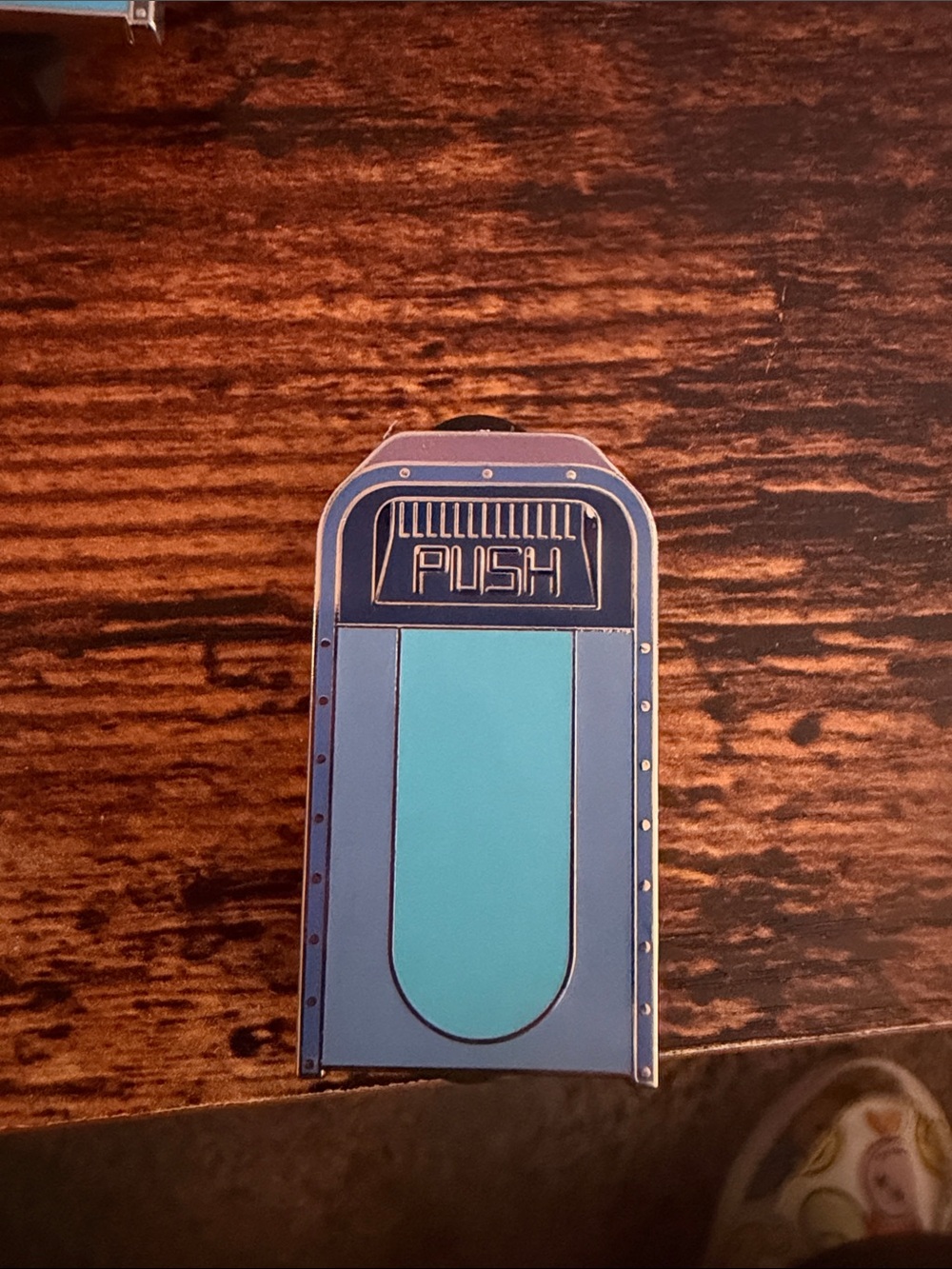 Disney character trash bins mystery pin Stich